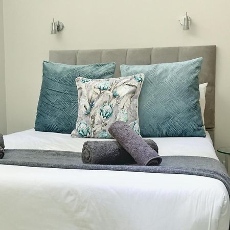 Perfect Beachfront Apartments Cape Town Bagian luar foto