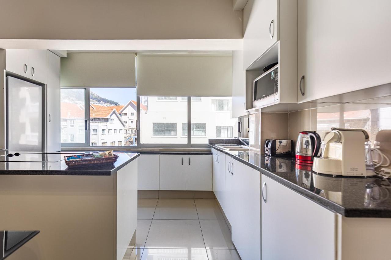 Perfect Beachfront Apartments Cape Town Bagian luar foto