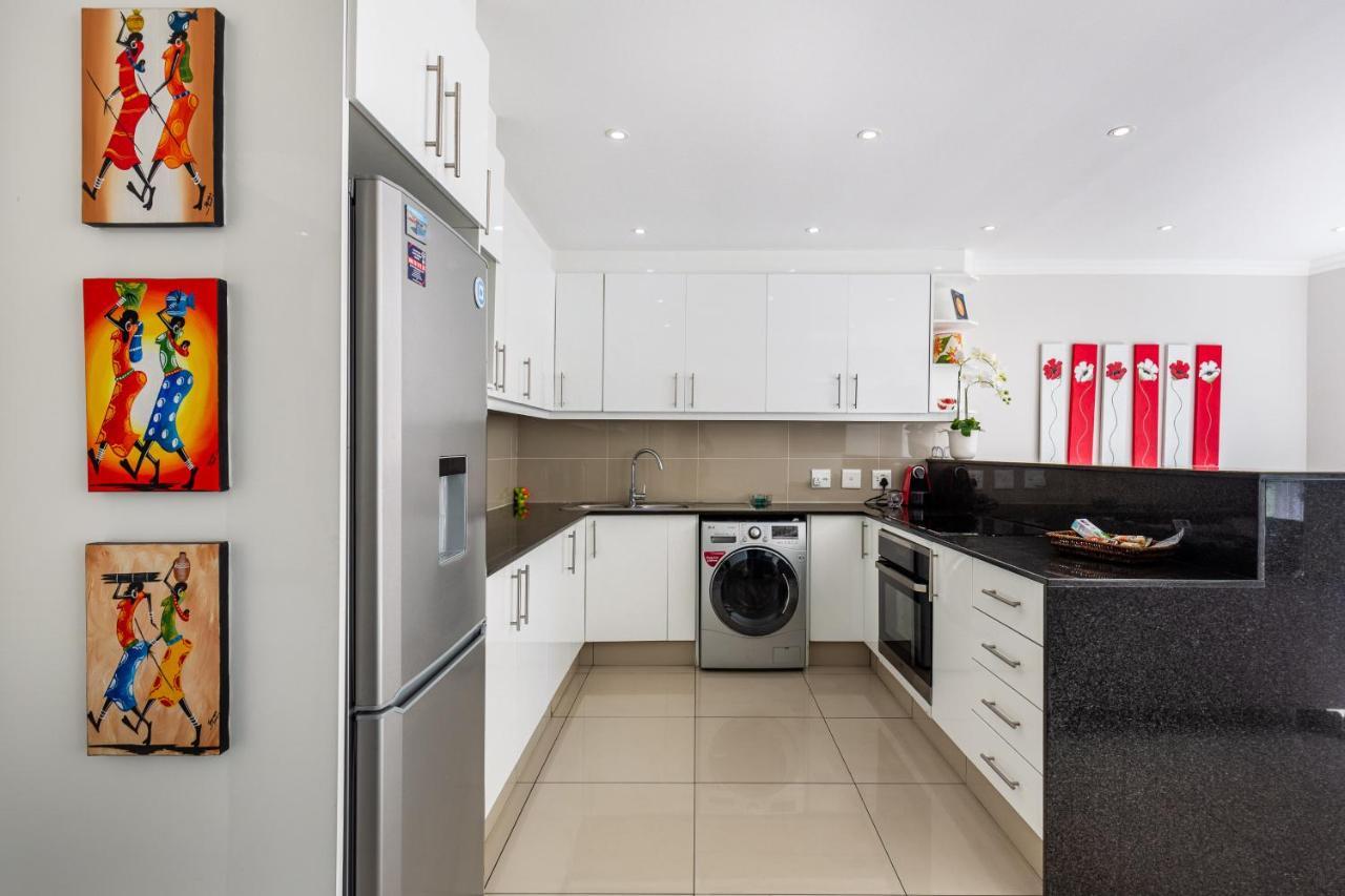 Perfect Beachfront Apartments Cape Town Bagian luar foto